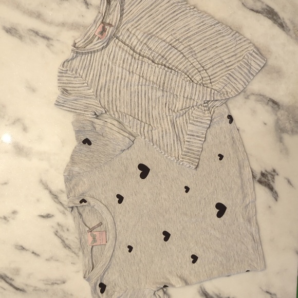 2 for all seasons girls casual tops size small - Picture 1 of 3